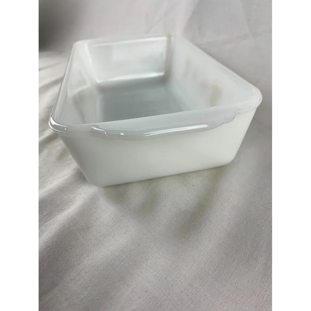 Vintage Fire King Harvest Wheat 1 QT Baking Dish Oven made in usa milk glass 409